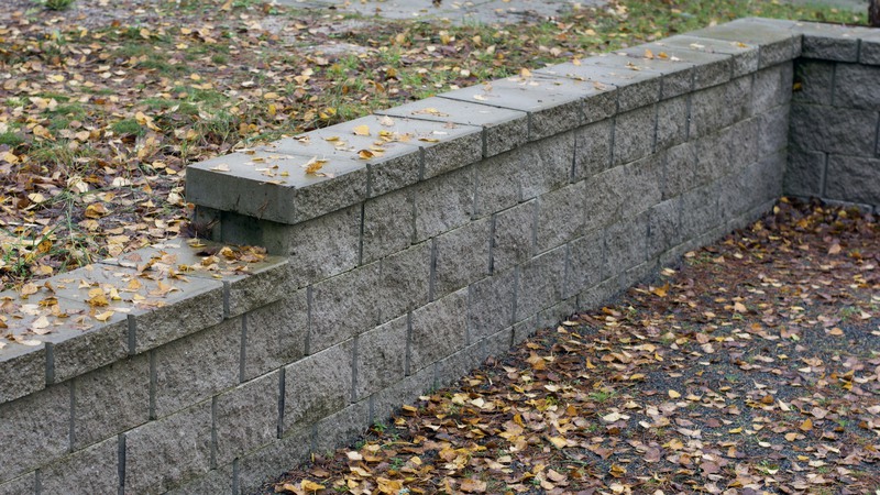 Mur av staplade block.