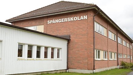 Spängerskolan F-9 i Arkelstorp exteriört.
