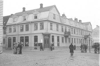 Östra Storgatan 25 - Tyggårdsgatan 1, Kristianstad, tidigast omkr. 1910