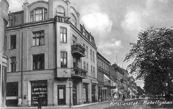 Hörnhuset, Cardellsgatan 19 - Östra Boulevarden 50, tidigast omkr. 1910.