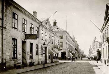 Västra Storgatan 52A o. 52B - Tivoligatan 4A och 4B, Kristianstad, tid. omkr. 1910.