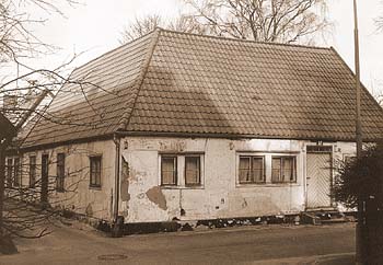 Bagaren 8. Sjögatan - Västra Hamngatan 5, senast omkr. 1980. (SAG)