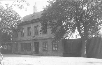 Bostadshus till gasverk, Östra Boulevarden, 1883