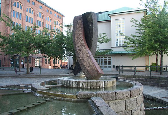 Skulpturen Ax av På Svensson